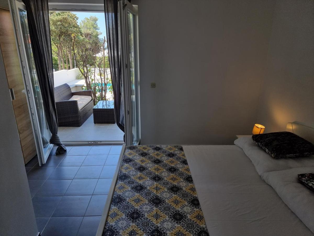 Villa Flamingo Deluxe Novalja Eksteriør bilde