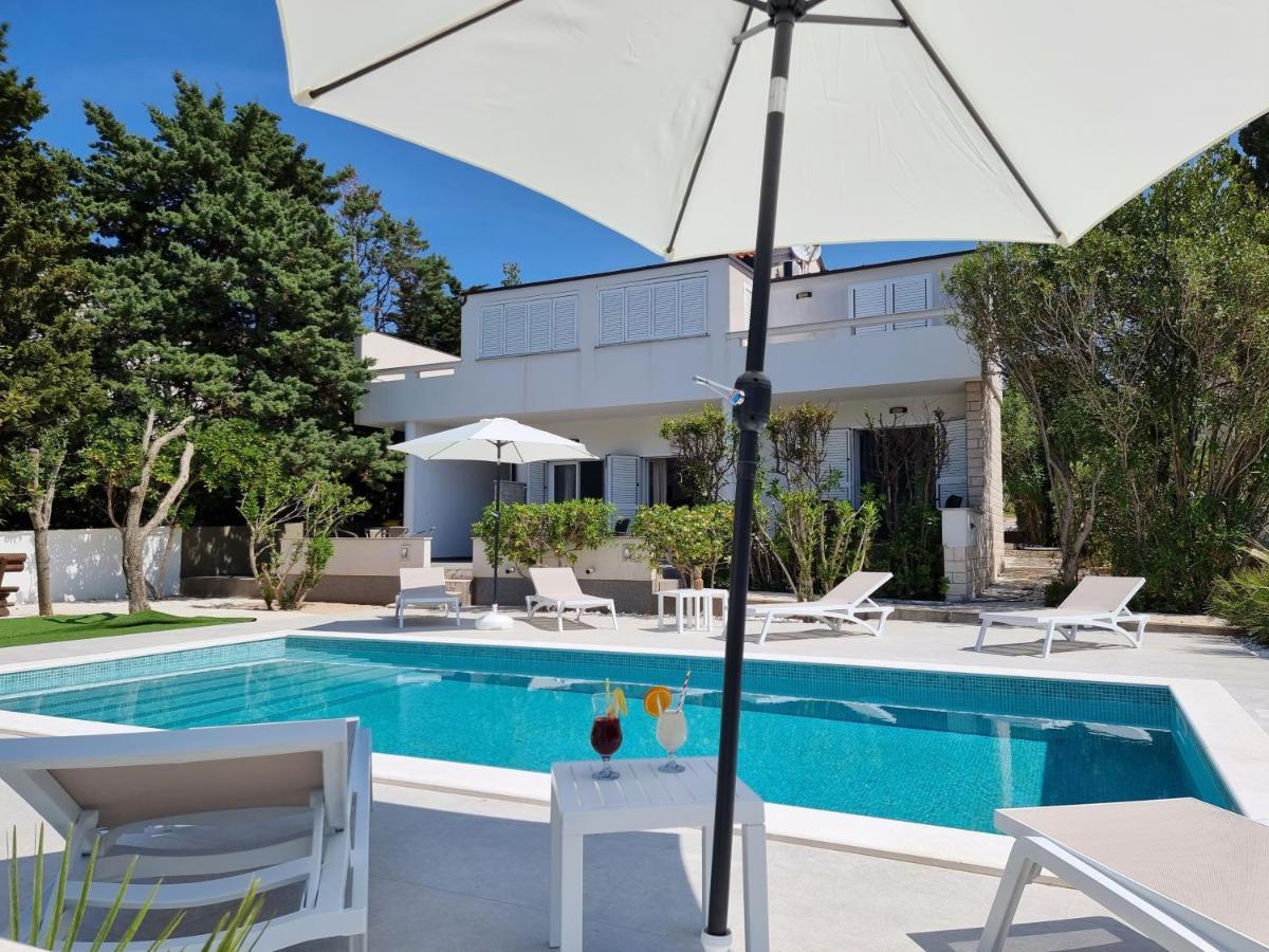Villa Flamingo Deluxe Novalja Eksteriør bilde