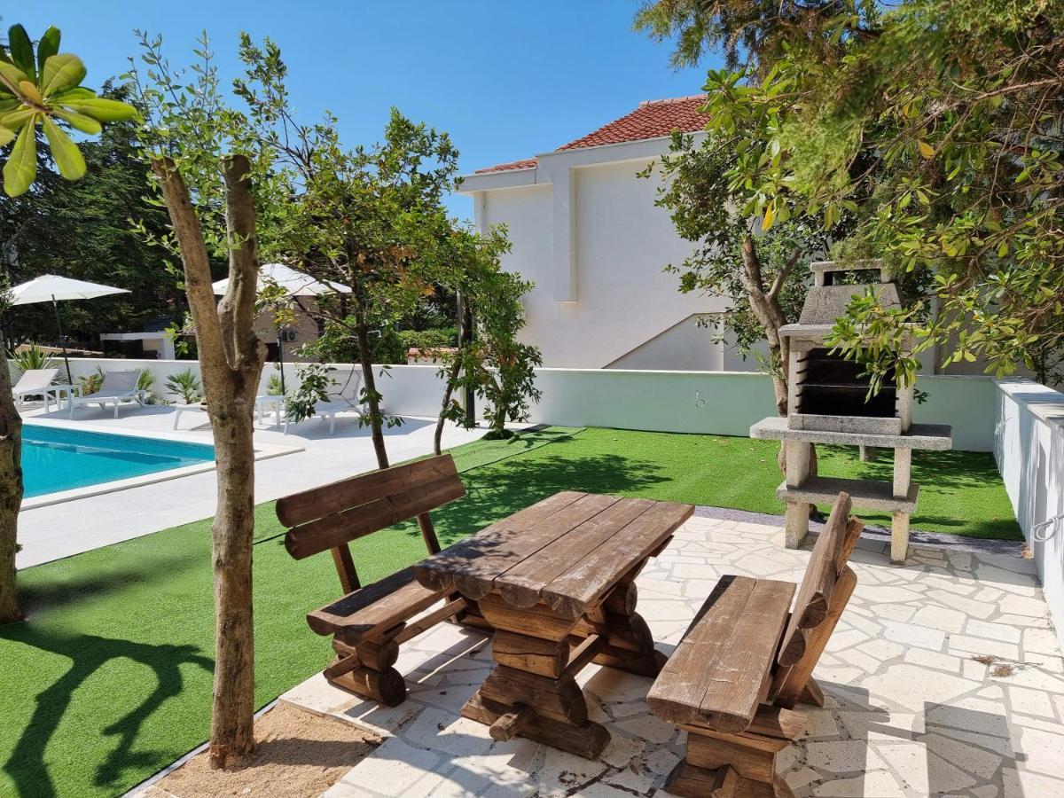 Villa Flamingo Deluxe Novalja Eksteriør bilde