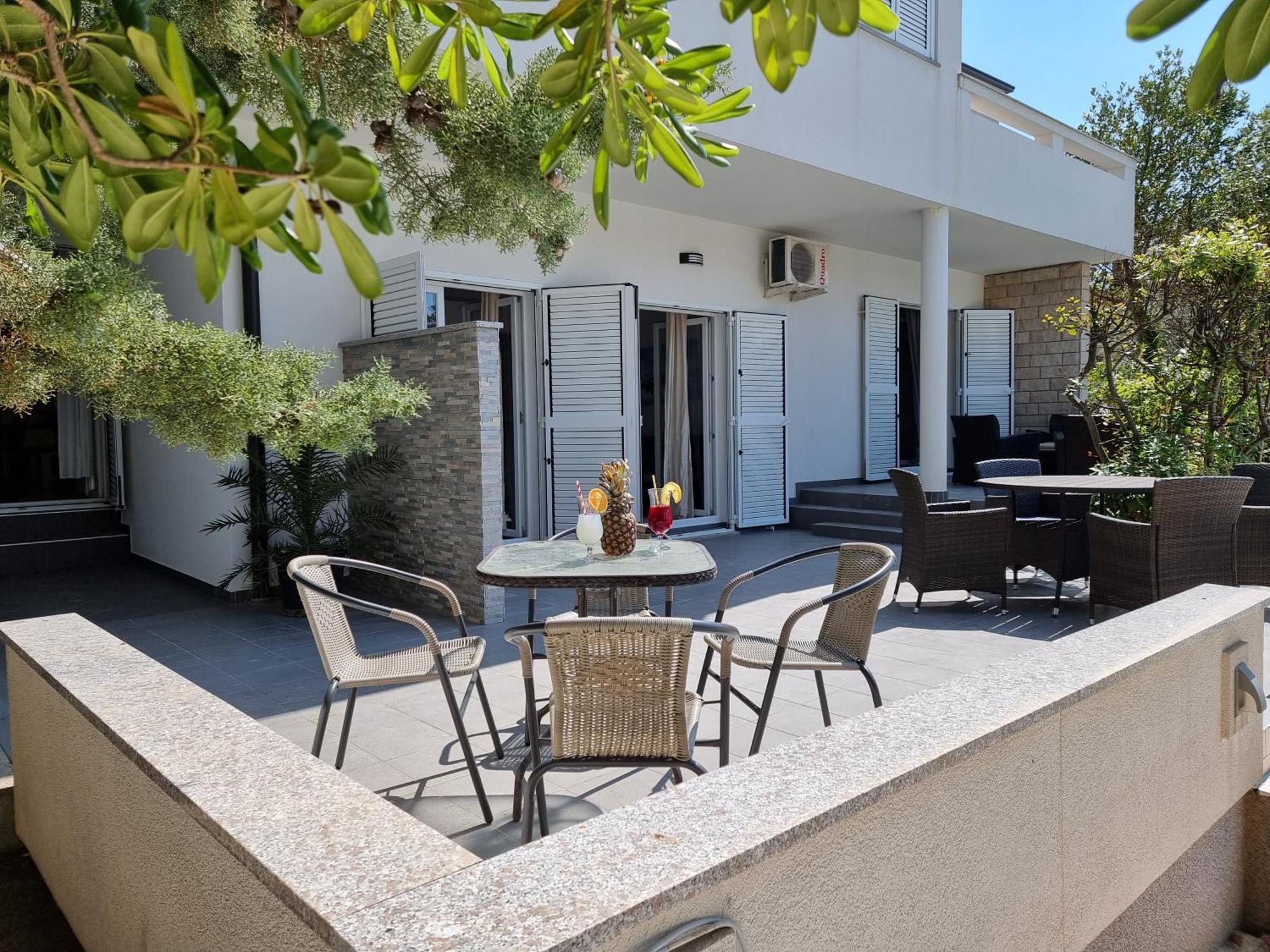 Villa Flamingo Deluxe Novalja Rom bilde