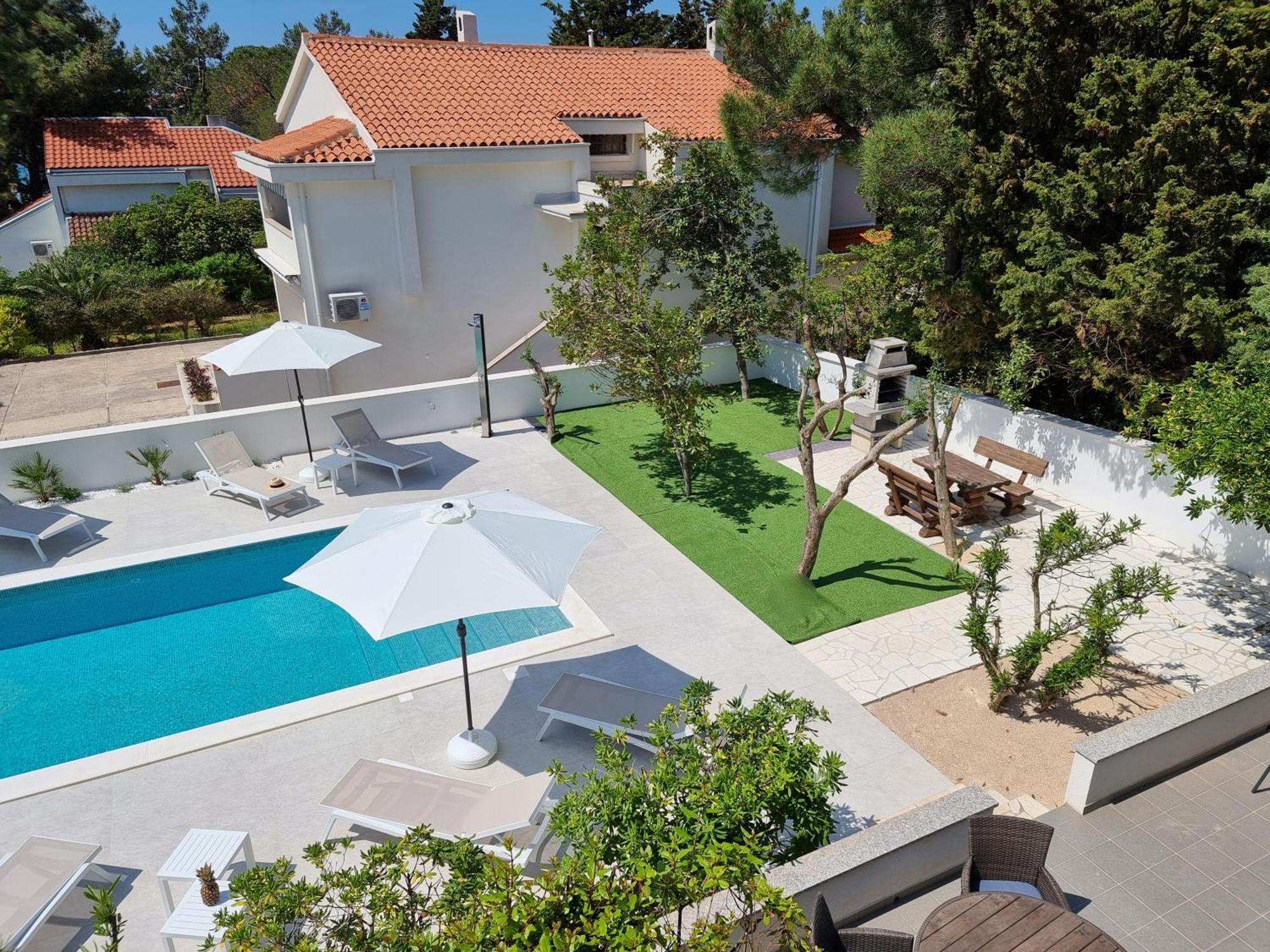 Villa Flamingo Deluxe Novalja Rom bilde